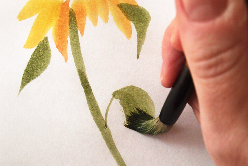betvictro伟德体育图为如何用中国毛笔和水彩画向日葵叶子